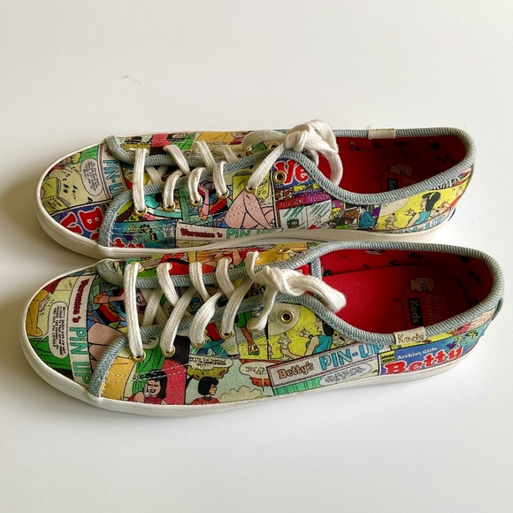 Keds × Betty & Veronica Archie Comics Strip Sneaker Size 9 - Picture 4 of 10